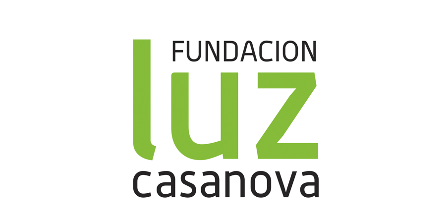 luz casanova logo